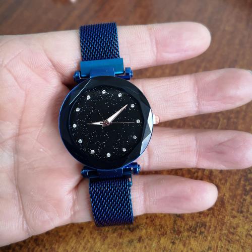 抖音磁铁手表是什么牌子