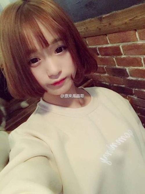 快手红人晶哥短发发型