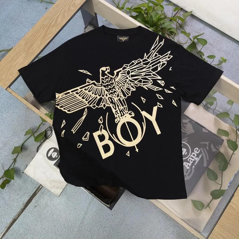 老鹰 黑色短袖抖音里的