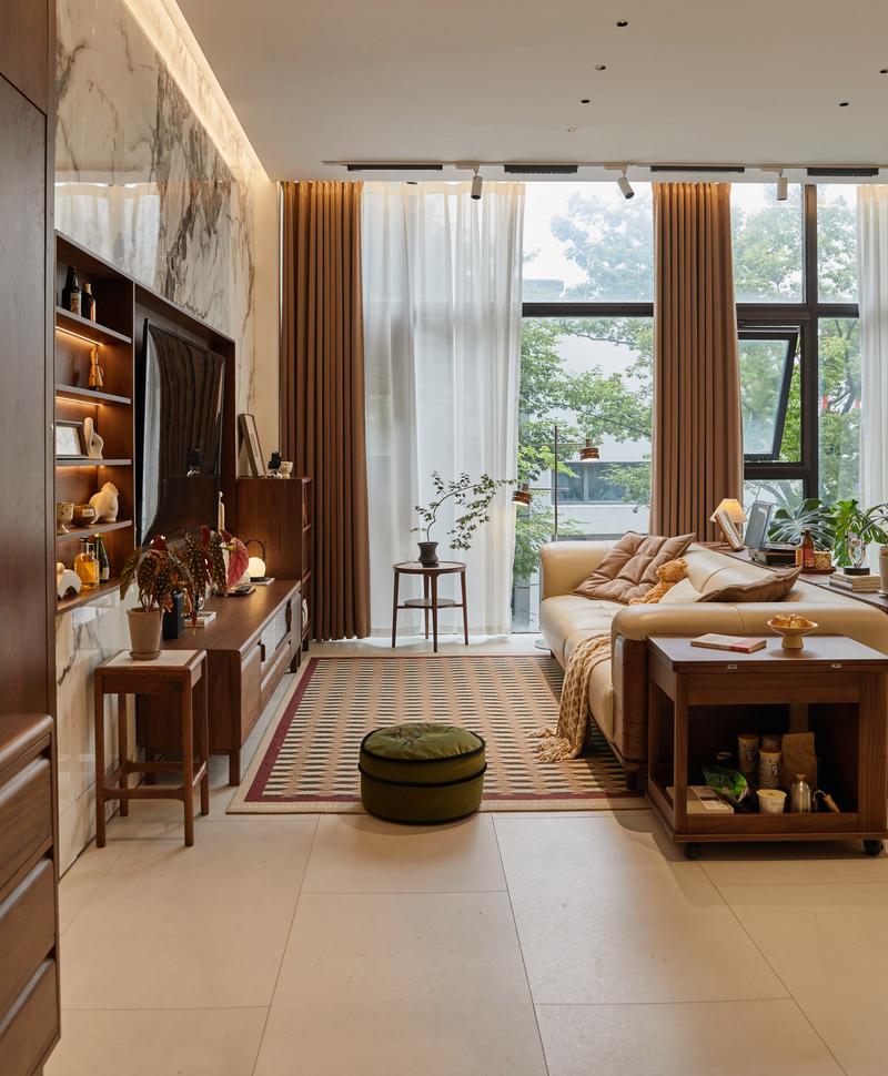 抖音里那个家里装修的人