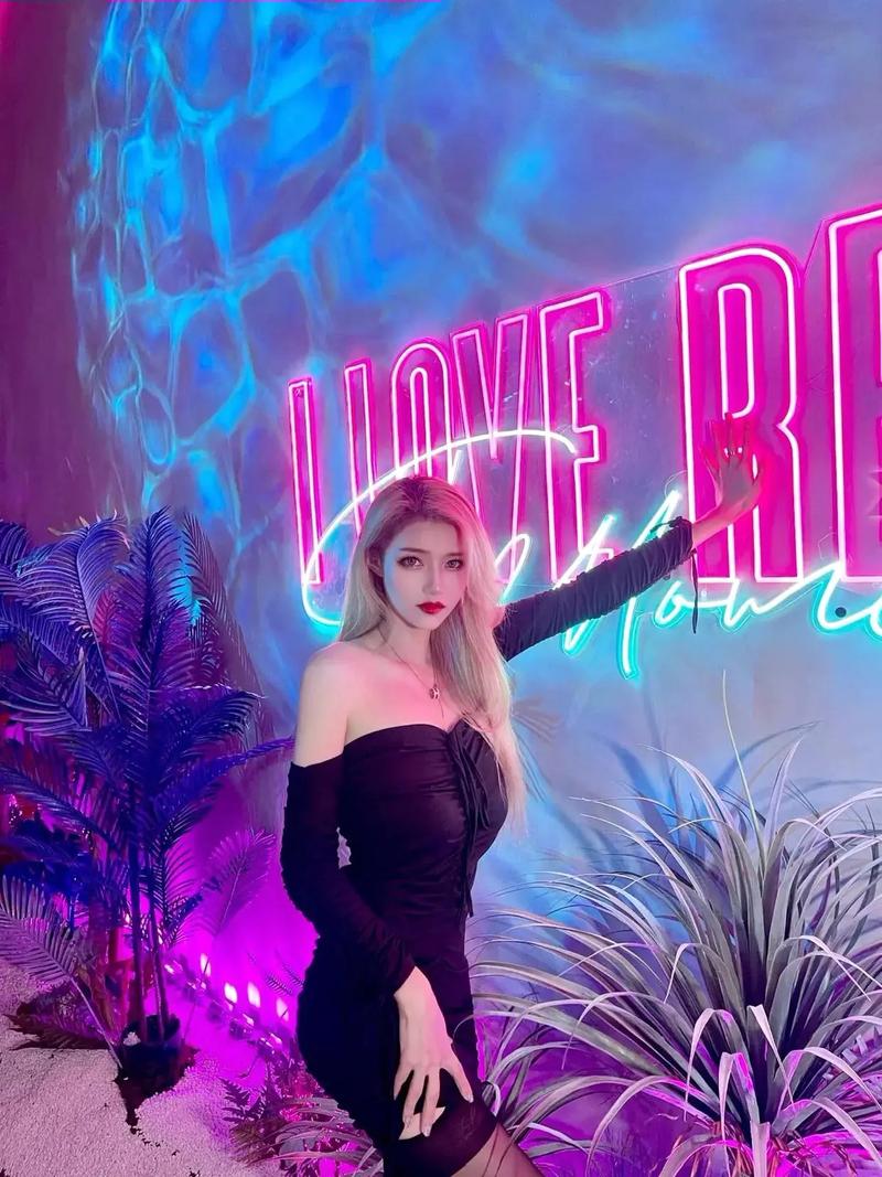 快手女神sss花椒号