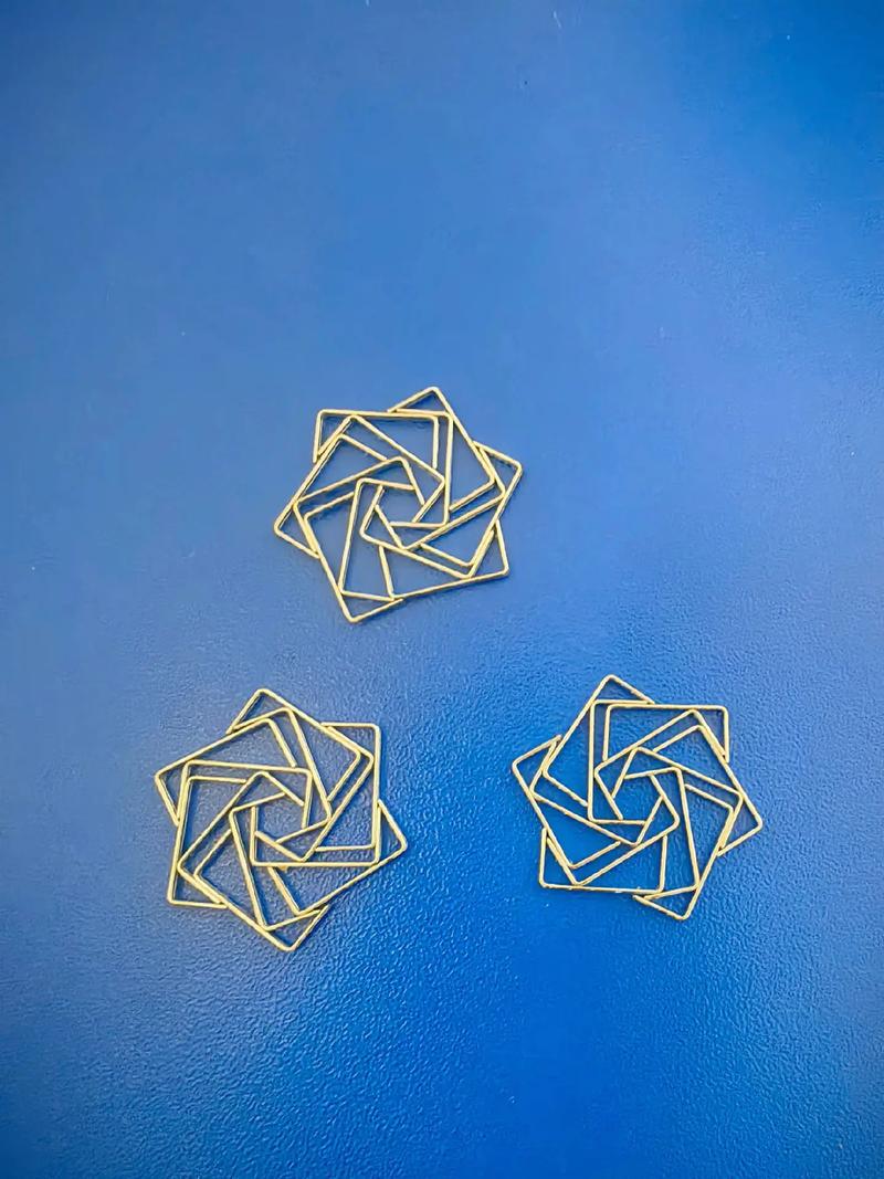 抖音订书针拼的六芒星