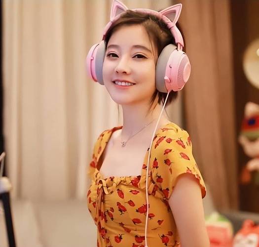 斗鱼tv冯提莫直播间