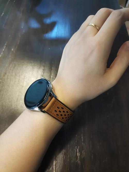 抖音手表带好像磁石的