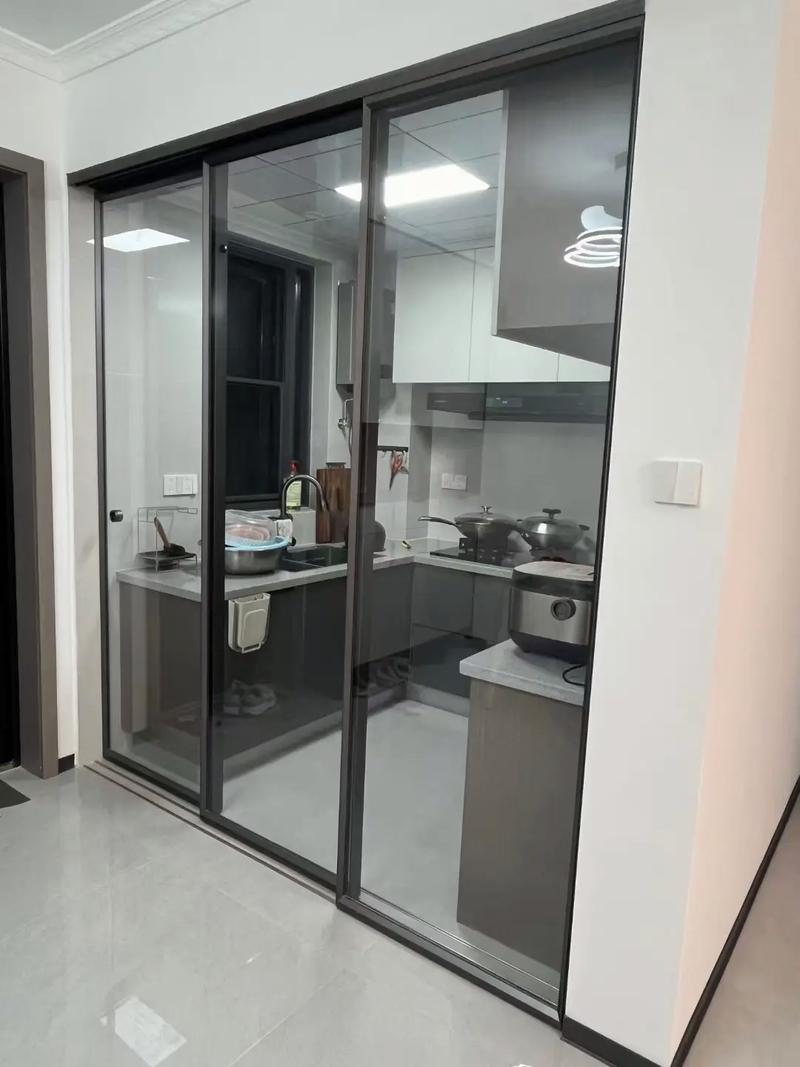 抖音厨房玻璃门推拉门