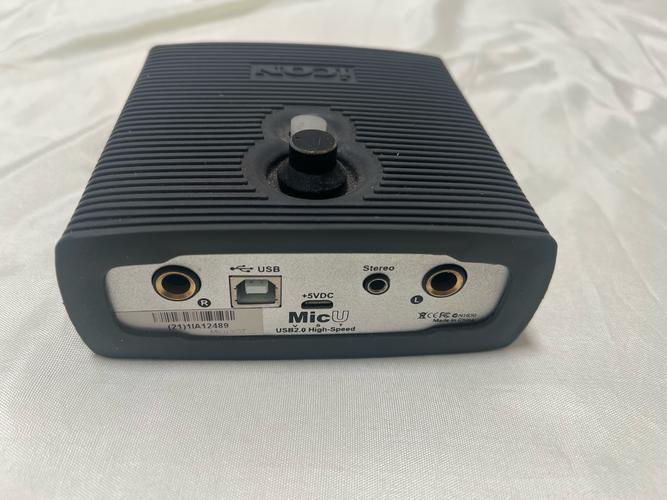 艾肯声卡手机直播伴奏