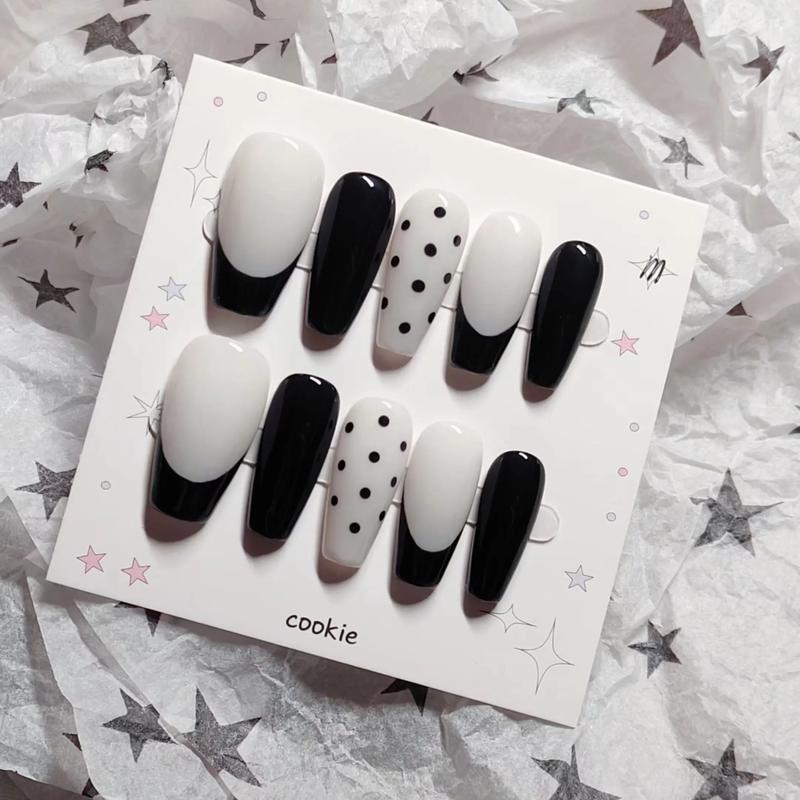 抖音网红同款黑白美甲