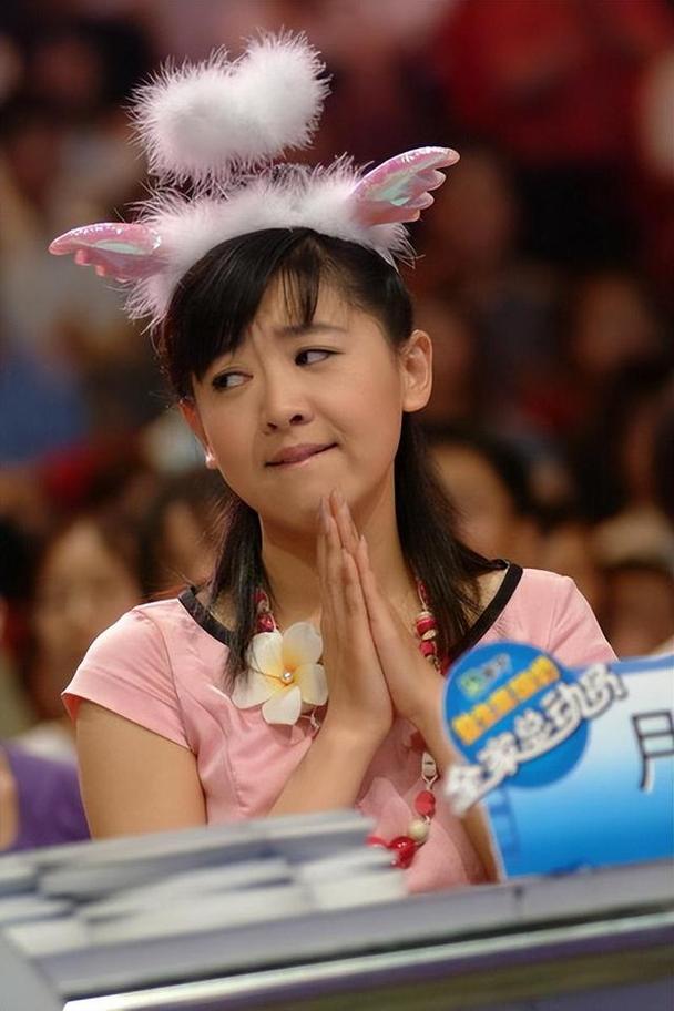 快手月亮姐姐什么出身