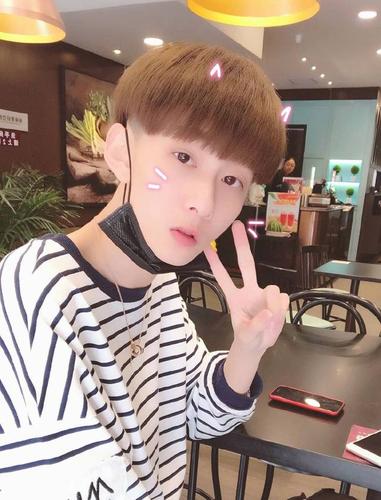 快手王乐乐110视频