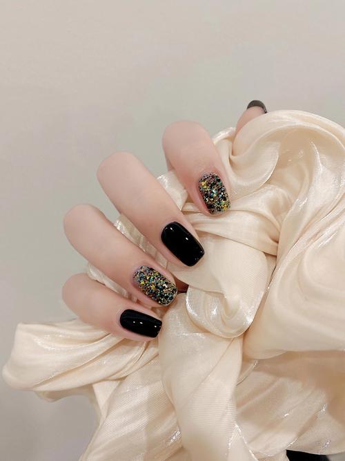 抖音最火的美甲运动风