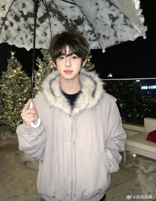 快手mc 小卓越照片