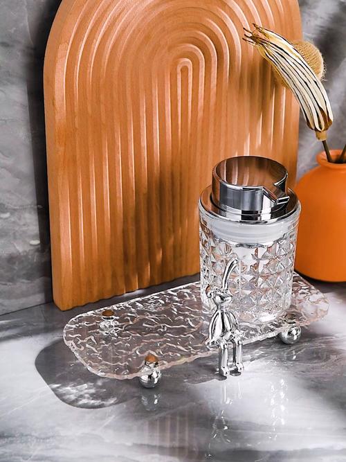 抖音里的洗面奶起泡器