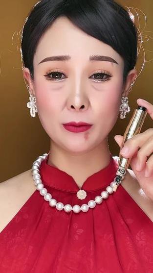 抖音上用的红色遮瑕笔