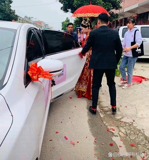 快手结婚朋友开车视频