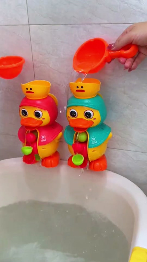 抖音捏玩具鸭子叫的歌