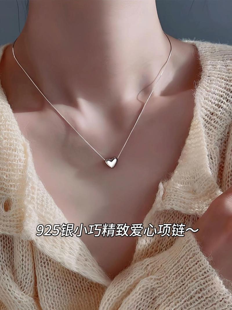 抖音网红款小红心项链