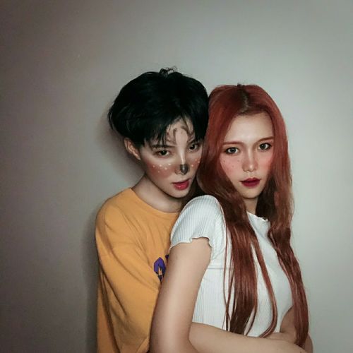 快手怪兽超人直播接吻