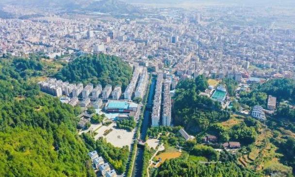 郴州今晚八点直播节目