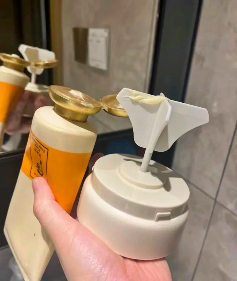 抖音神器洗面奶打泡器