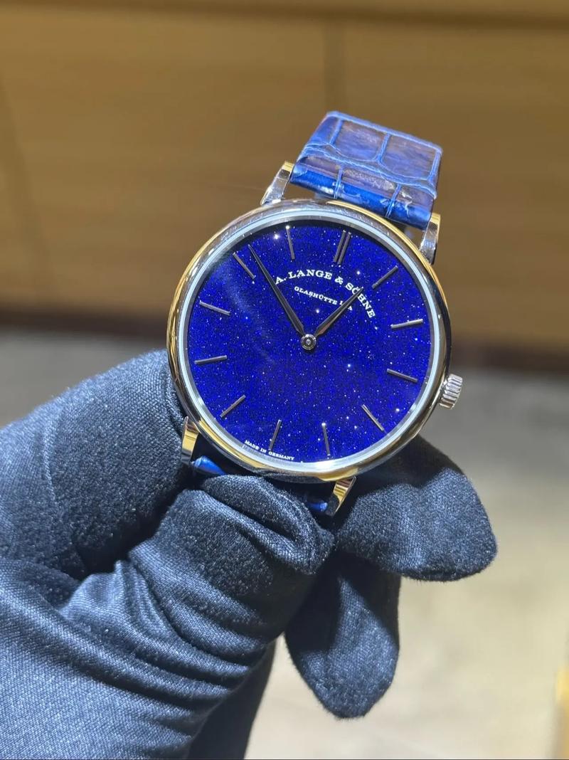 抖音上的女士星空手表