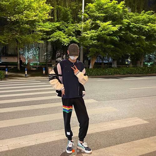 抖音九分裤社会人图片