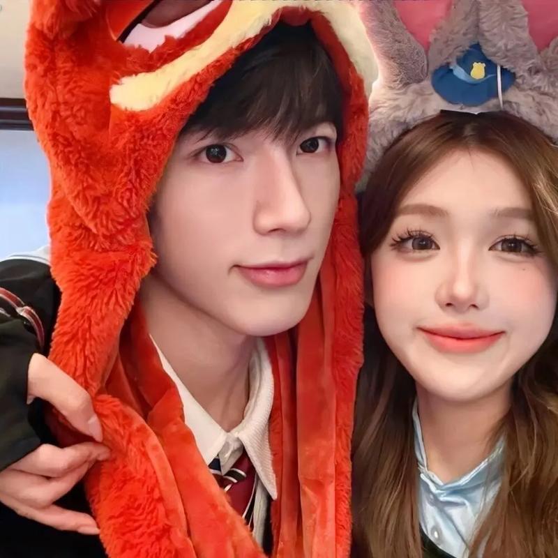 2025快手情侣红人