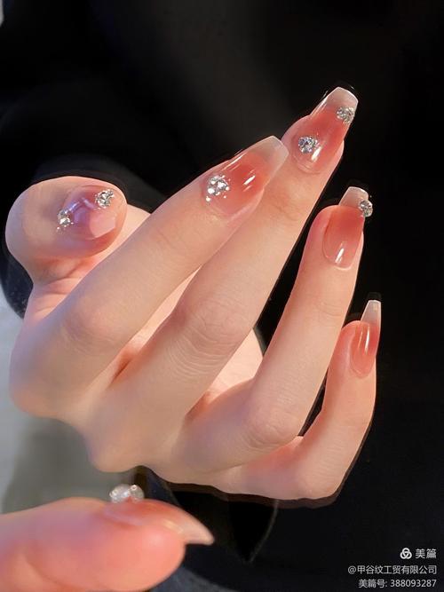 抖音上可以拆卸的美甲