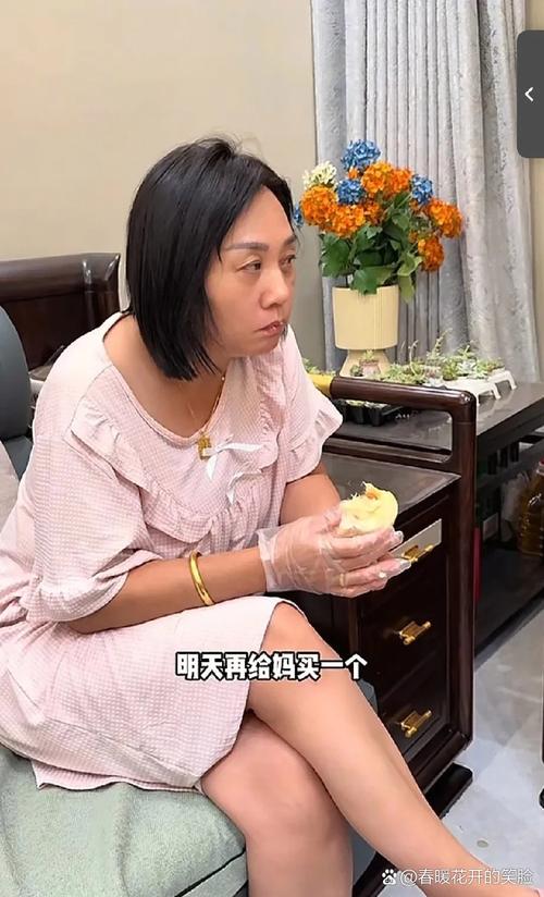 快手liya妈妈照片