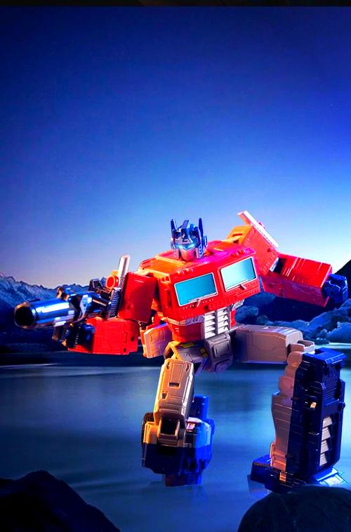 抖音里的汽车变形金刚