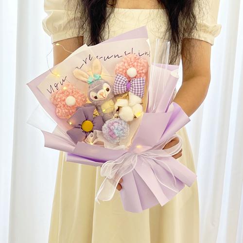 抖音最火生日礼物女孩