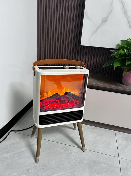 抖音插在墙上的取暖器