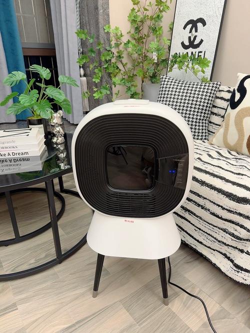 抖音插在墙上的取暖器