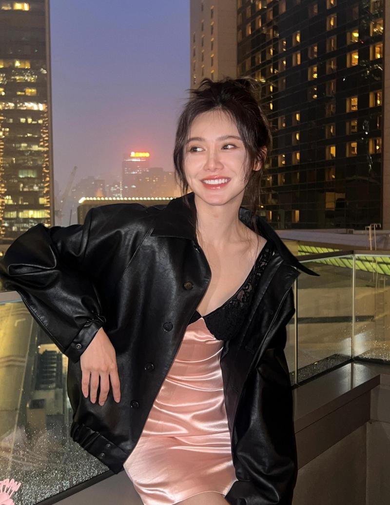 快手上有个叫美娜的是