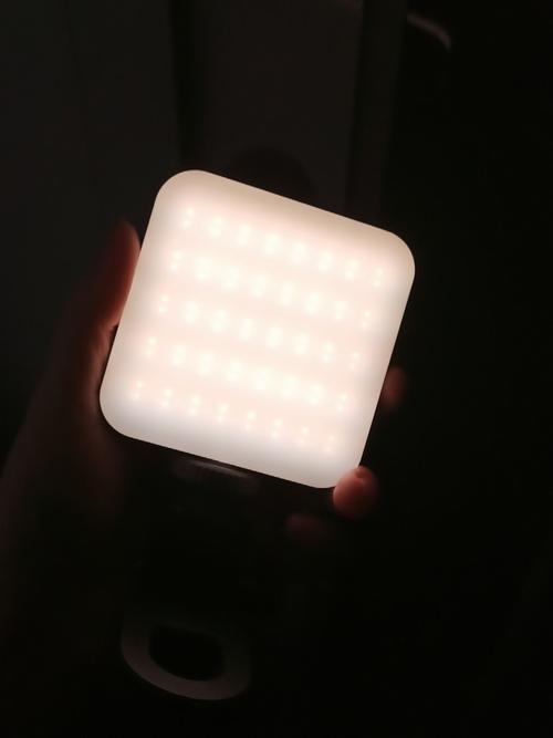 拍抖音手机补光灯圆圈