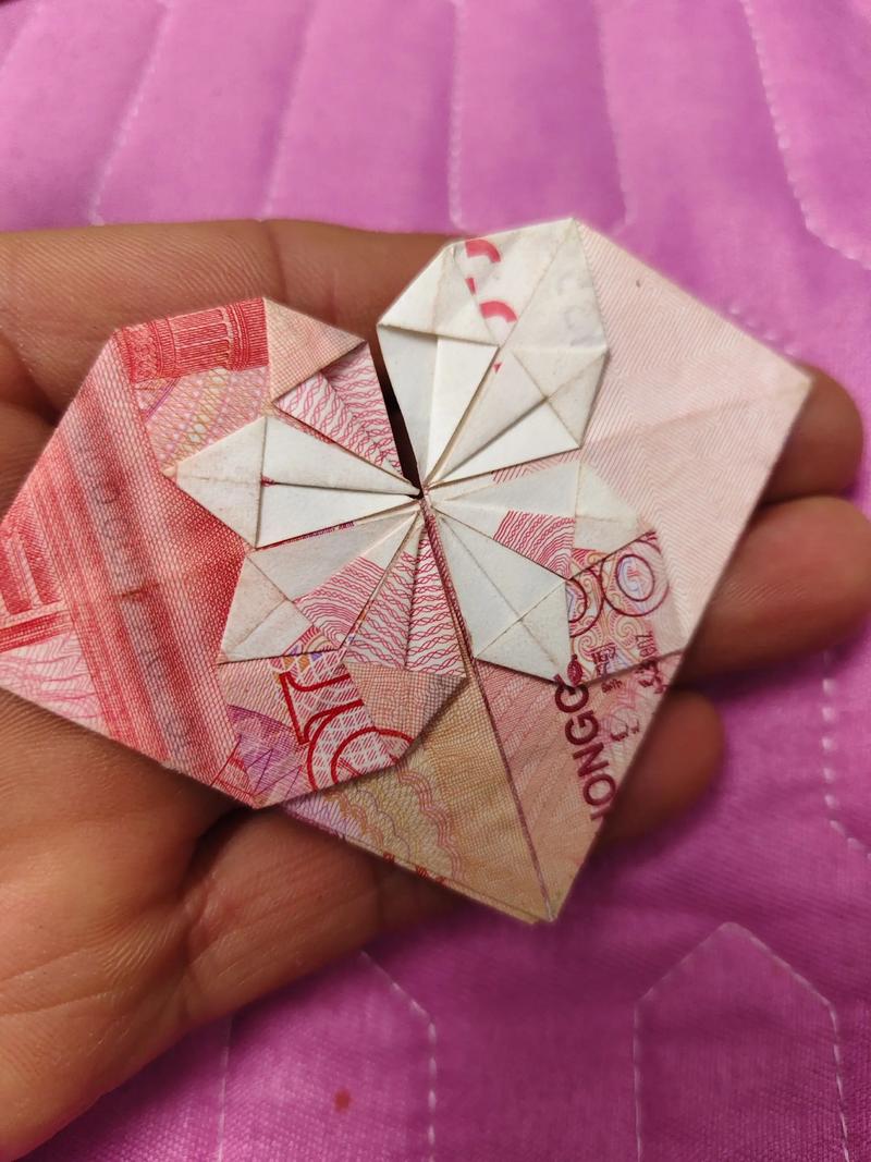 抖音上用钱折心形戒指