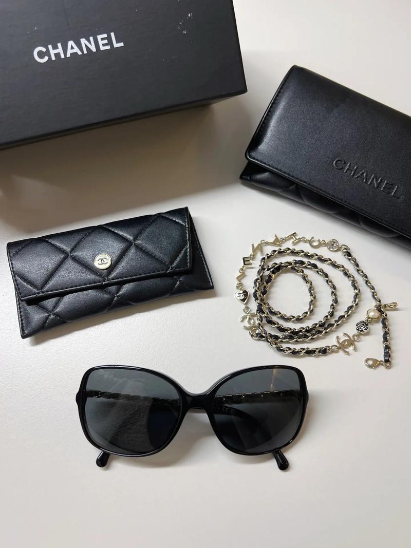 抖音怎么弄金链子墨镜