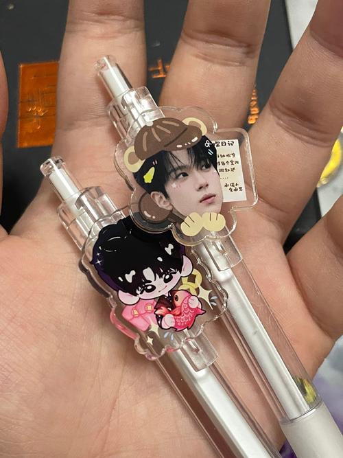 抖音上面制作立牌的笔