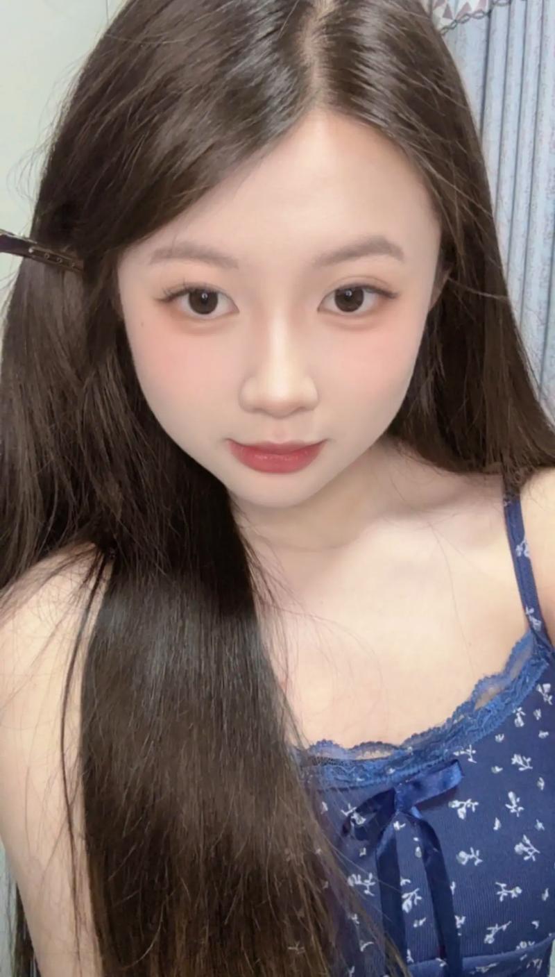 为啥抖音自拍脸是长的