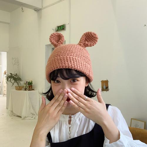 抖音兔耳朵帽子 女的