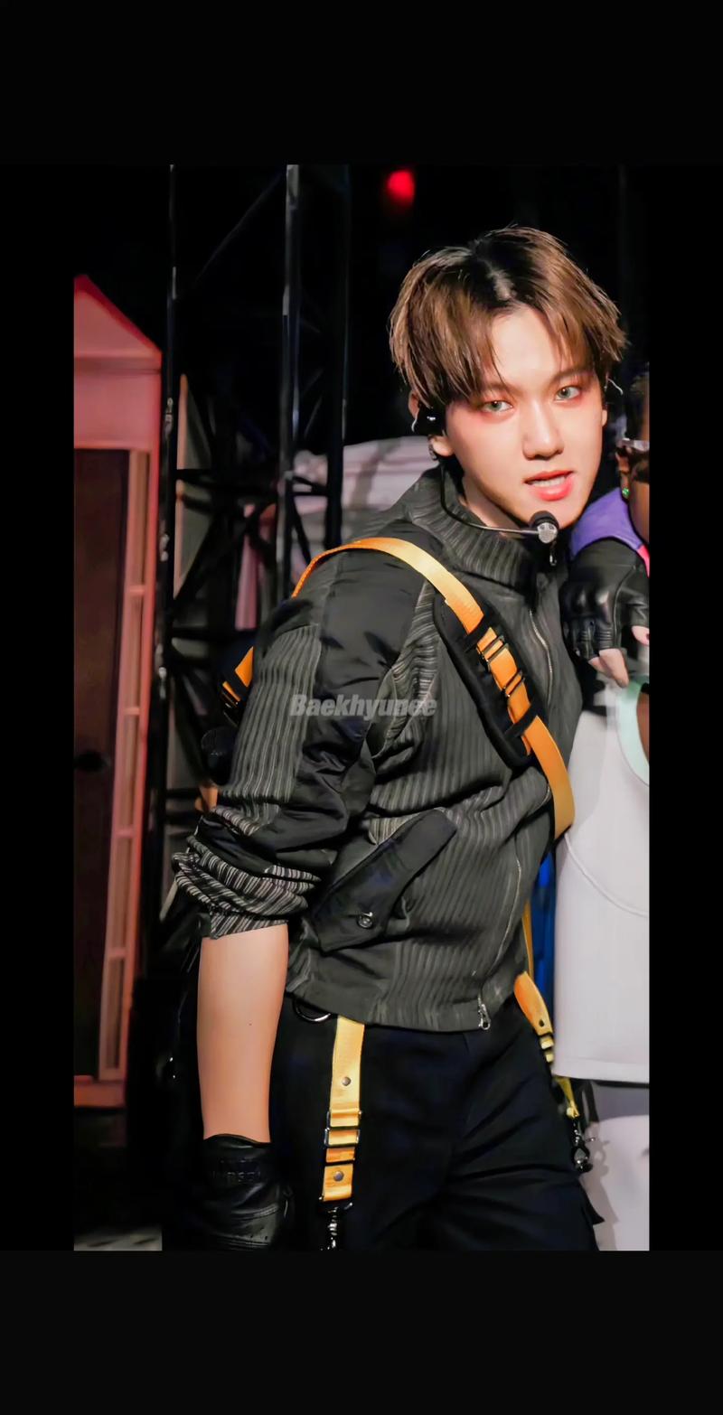 伯贤lol直播视频