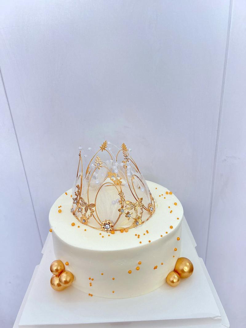 抖音同款皇冠蛋糕图片