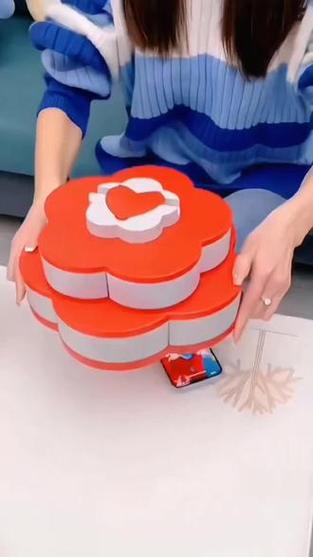 抖音创意花瓣旋转果盘