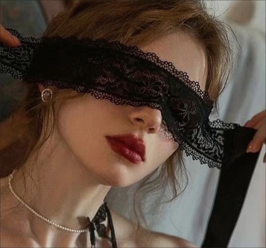 抖音眼罩蕾丝眼罩特效