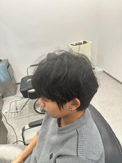 抖音男生夹板烫头视频