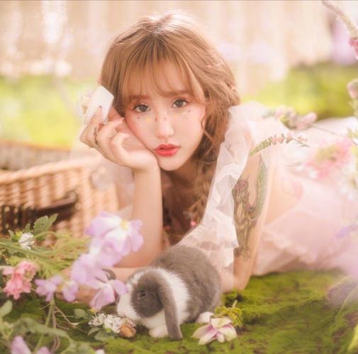 黑暗萝莉大美快手歌曲