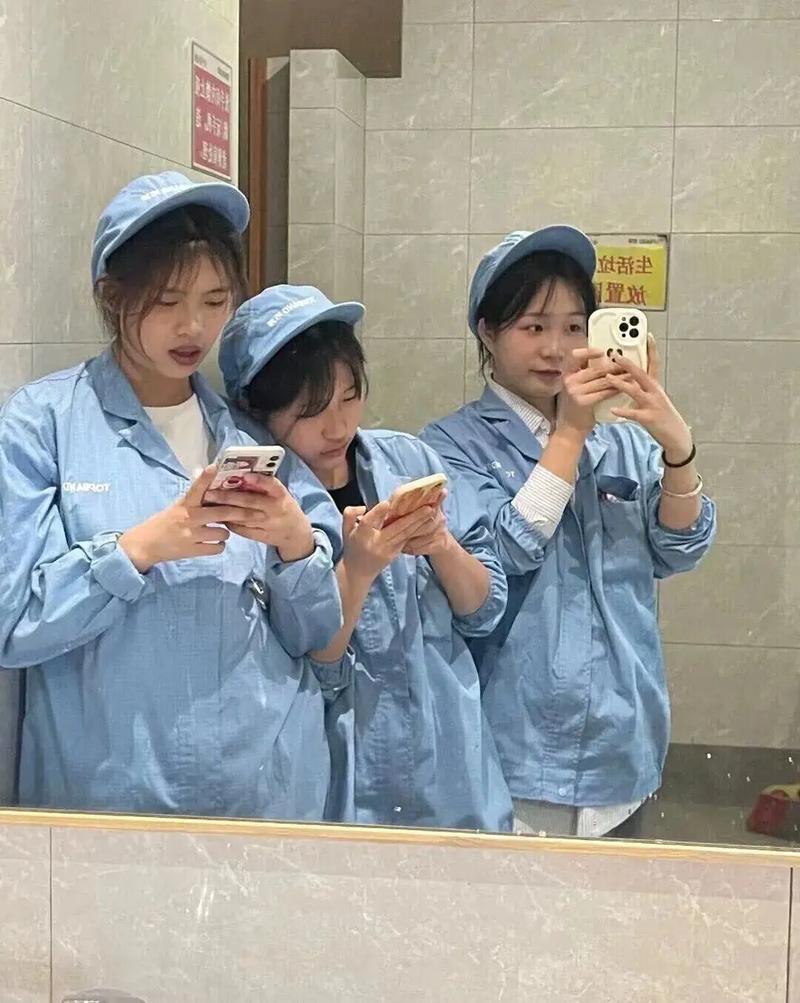 快手美女在电子厂上班