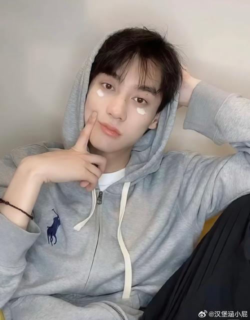 抖音吴佳煜男朋友是谁
