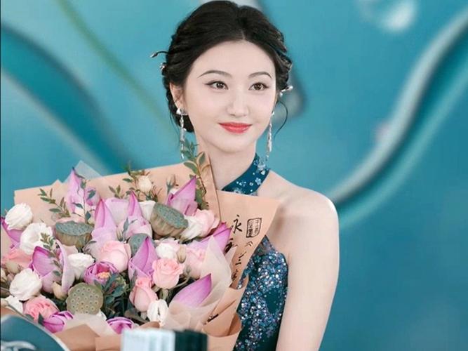 景甜直播用的护肤品