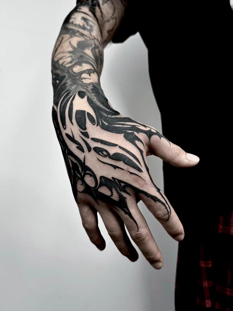 快手浪子天奇手背纹身