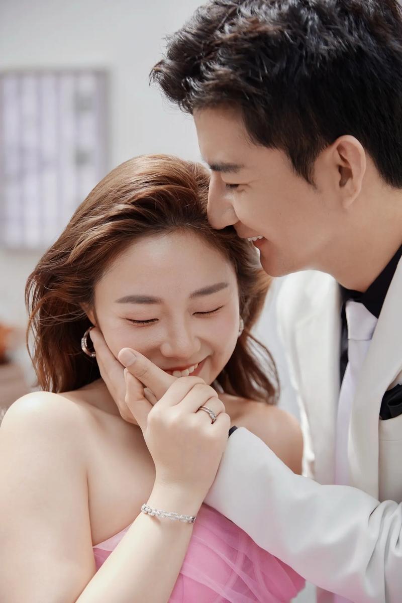 婚纱照修片视频直播